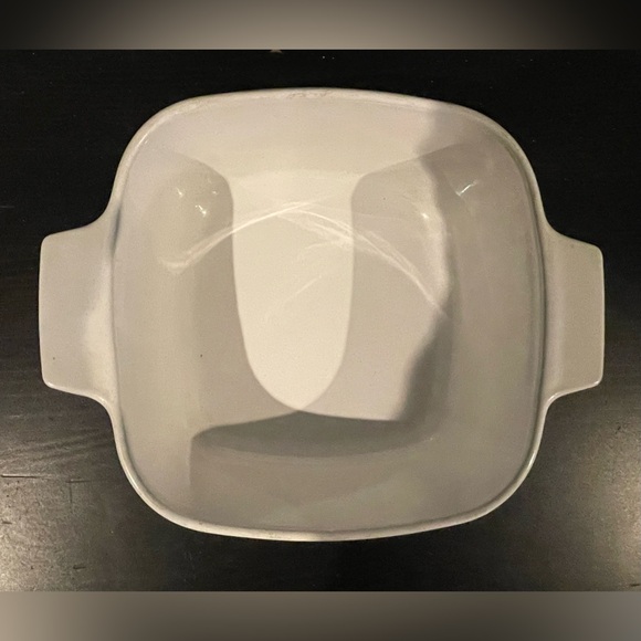 Vintage CorningWare Casserole Dish 1.5 Quart A-1 1/2 -B - Picture 2 of 7